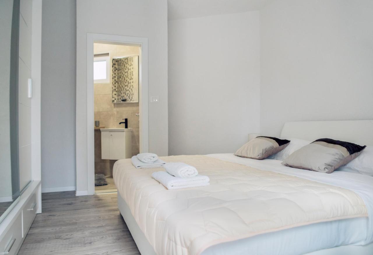 Villa Naklice Omiš Exteriér fotografie