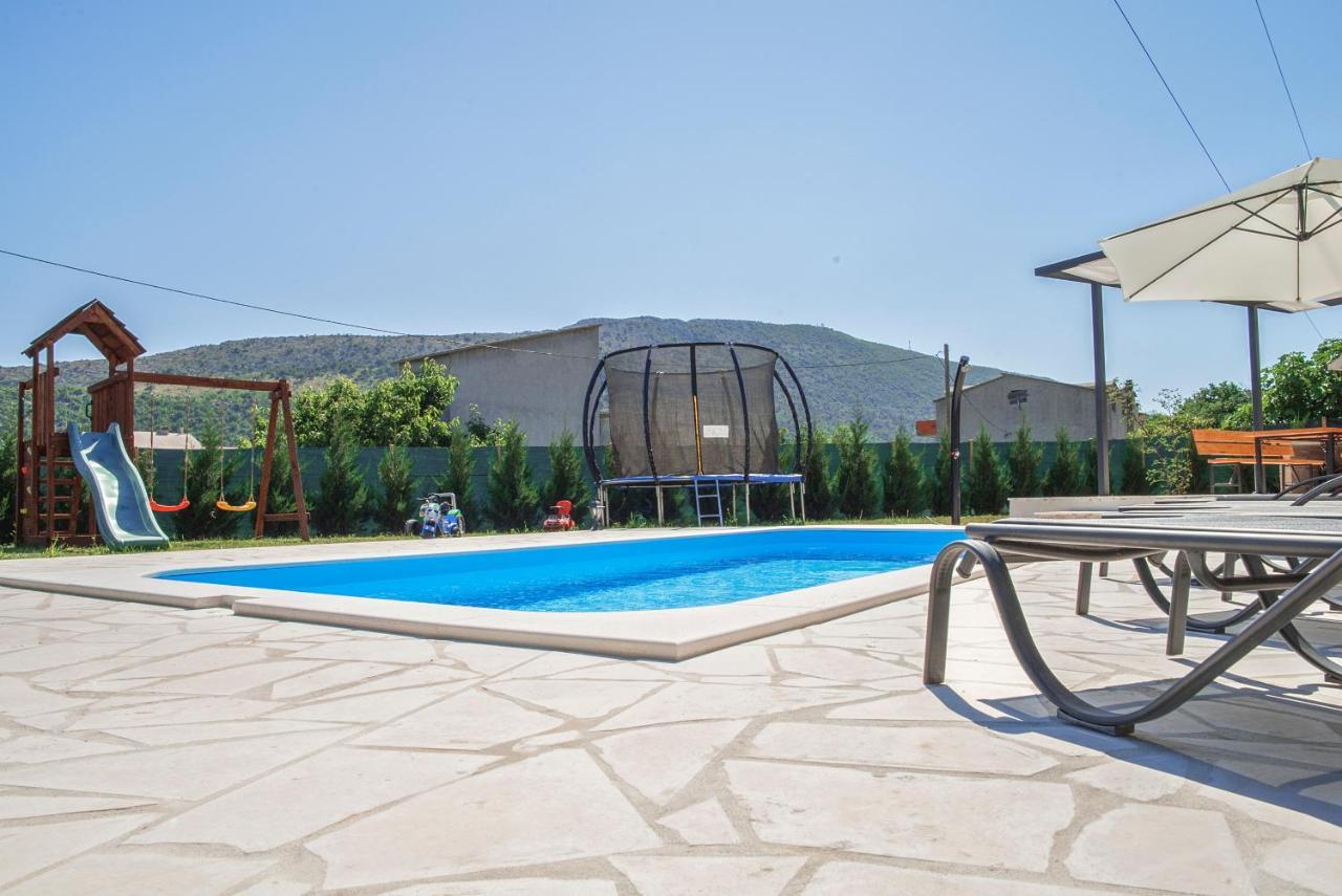 Villa Naklice Omiš Exteriér fotografie
