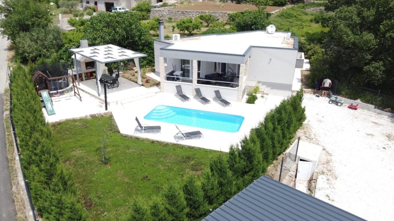Villa Naklice Omiš Exteriér fotografie