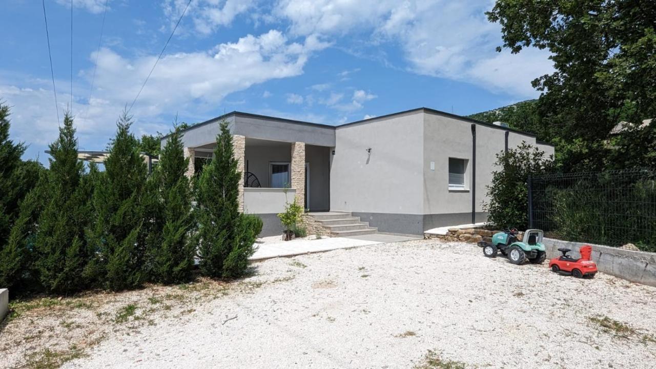 Villa Naklice Omiš Exteriér fotografie