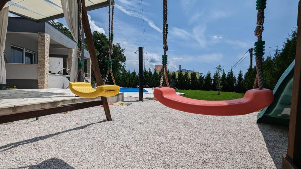 Villa Naklice Omiš Exteriér fotografie