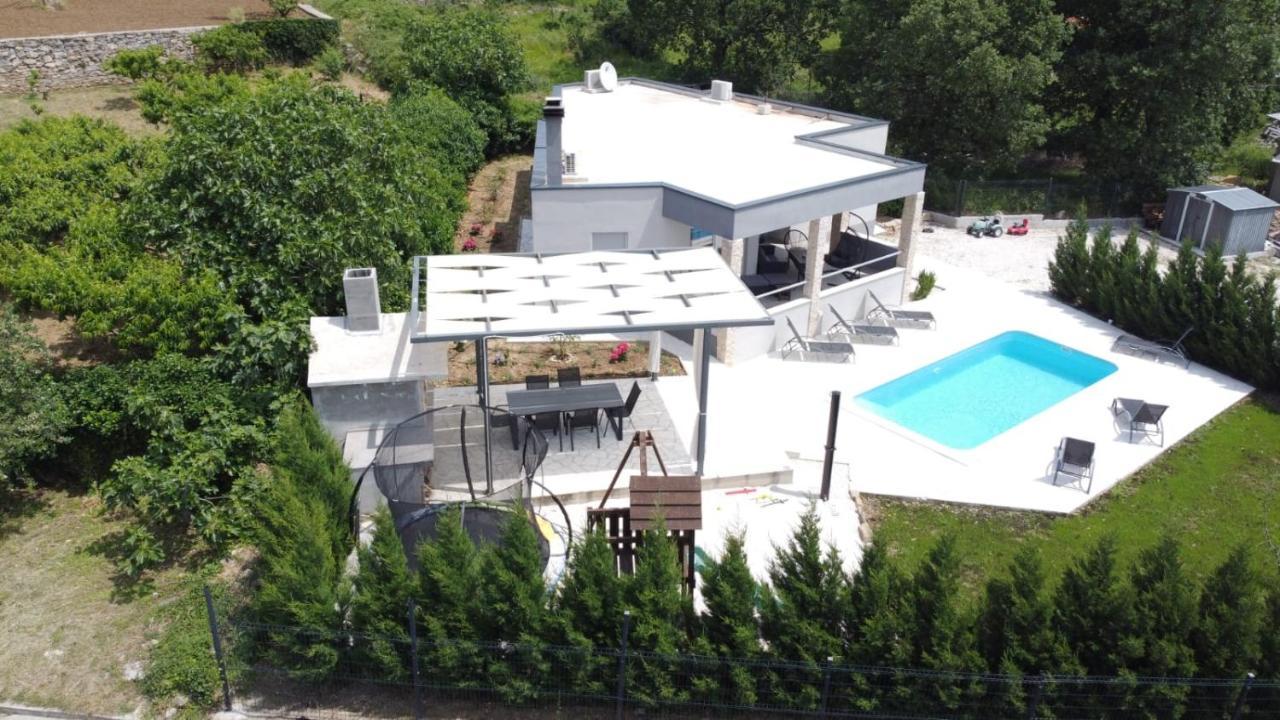 Villa Naklice Omiš Exteriér fotografie