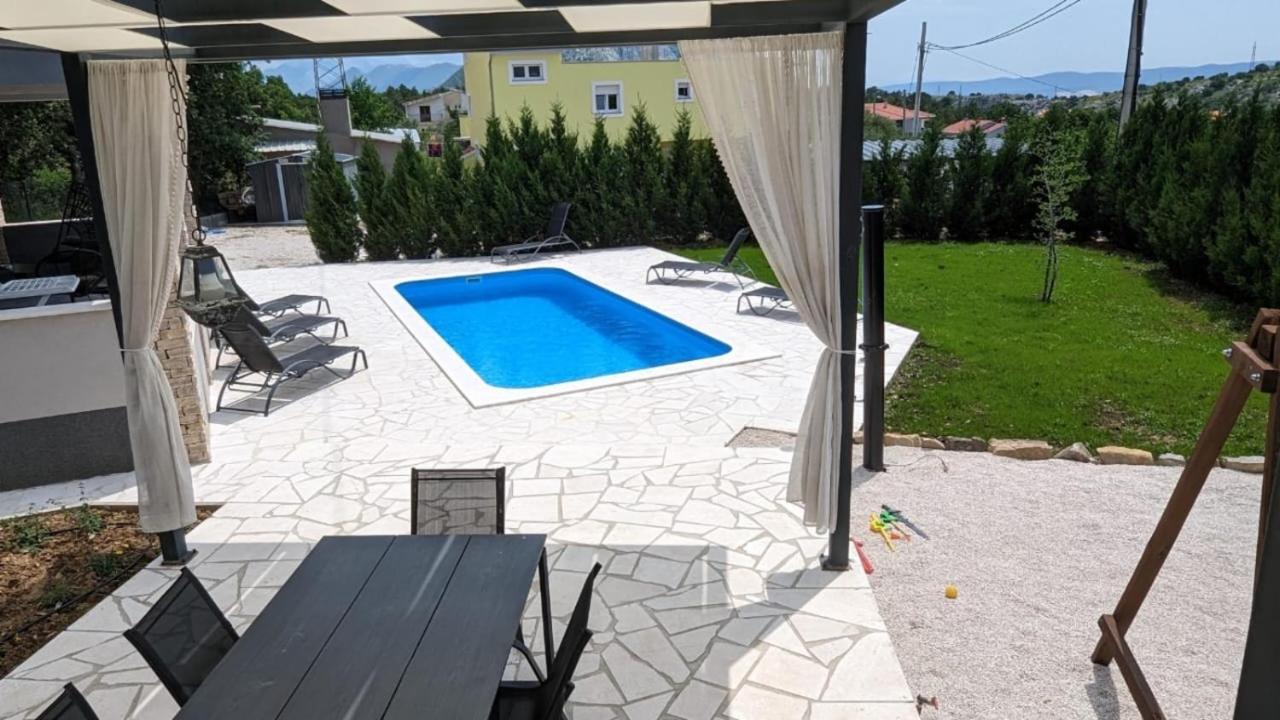 Villa Naklice Omiš Exteriér fotografie