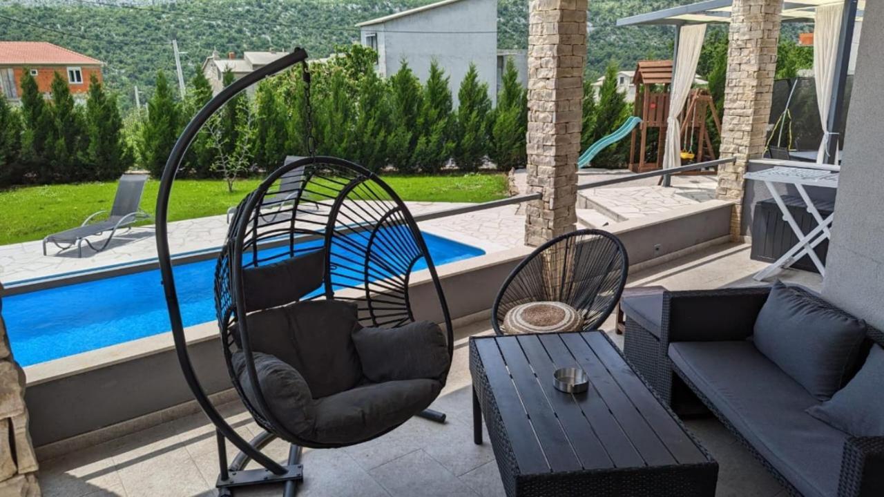 Villa Naklice Omiš Exteriér fotografie